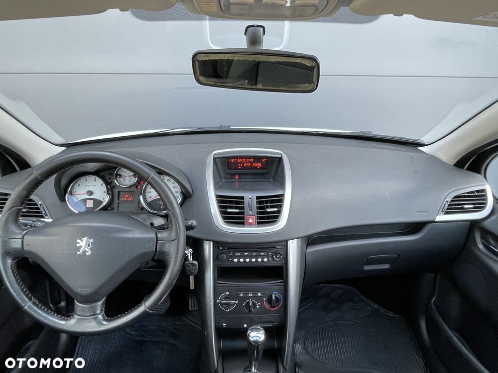 Peugeot 207 120 VTi Automatik Premium - 21