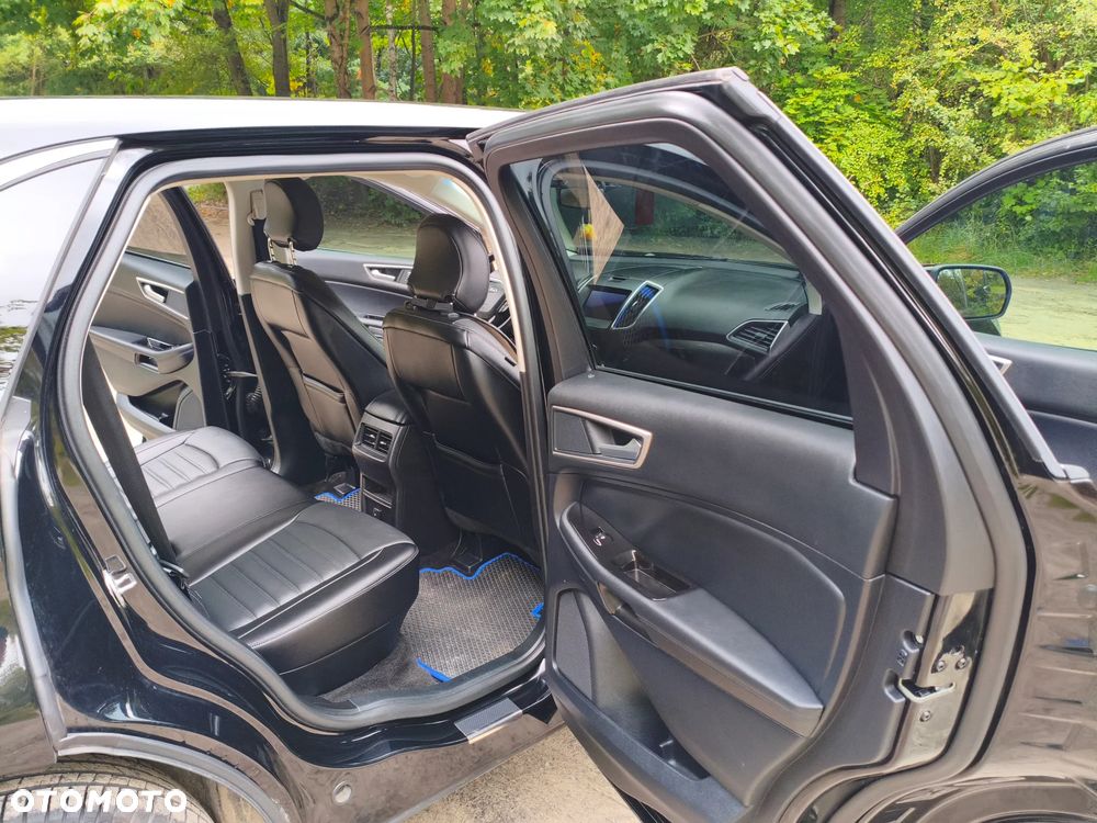 Ford Edge - 16