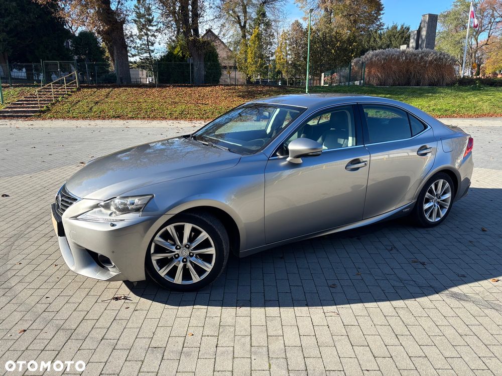 Lexus IS 300h Comfort - 5