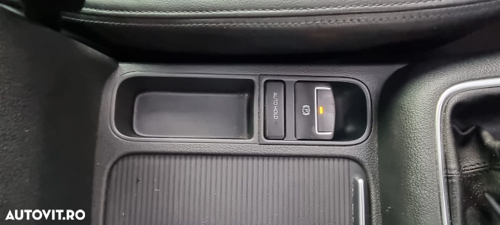 Volkswagen Tiguan - 13