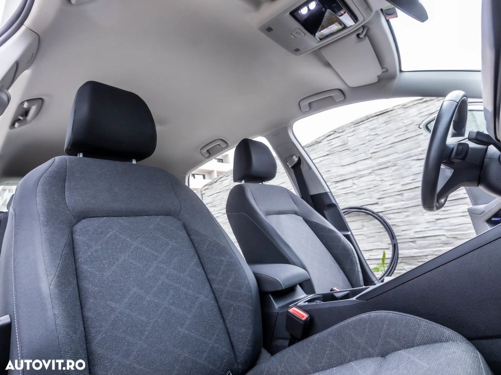 Volkswagen Golf 1.5 eTSI ACT DSG MHEV Life - 5