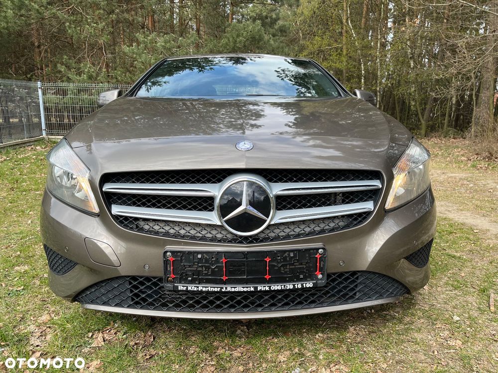 Mercedes-Benz Klasa A 200 (BlueEFFICIENCY) AMG Sport - 6