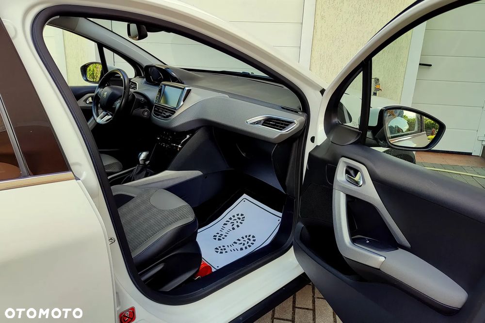 Peugeot 2008 PureTech 110 Stop&Start Crossway - 33
