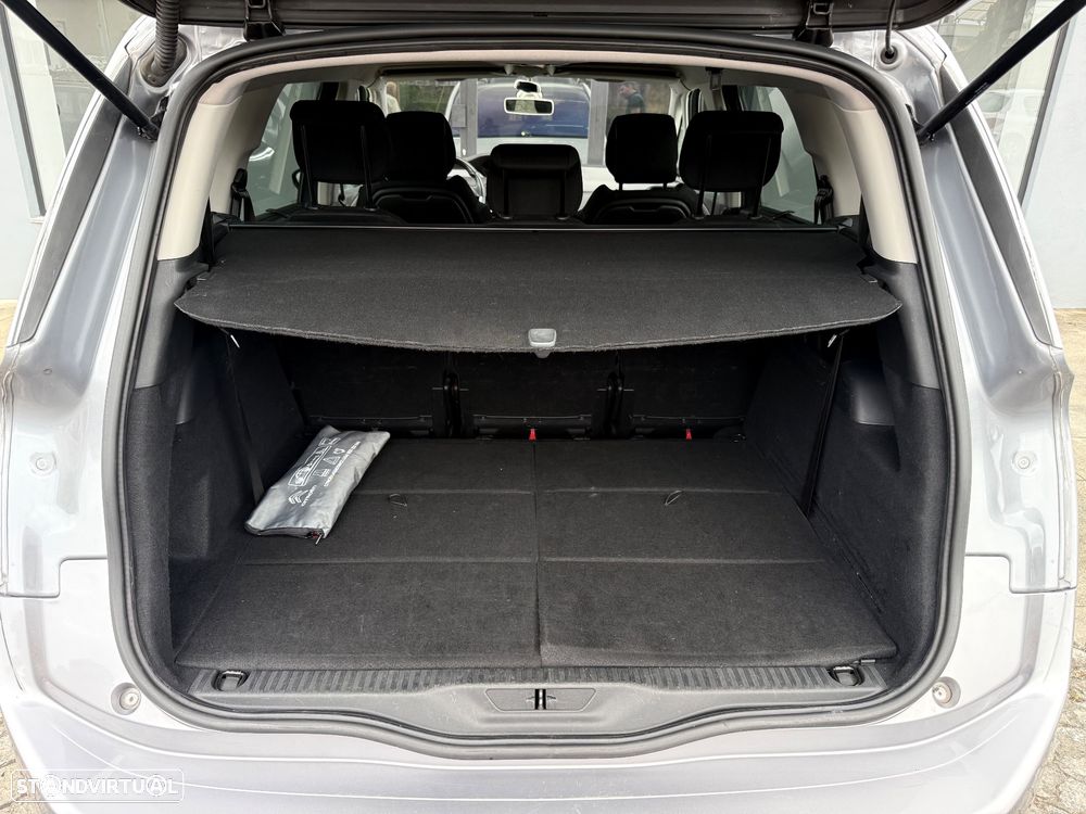 Citroën Grand C4 Spacetourer - 26