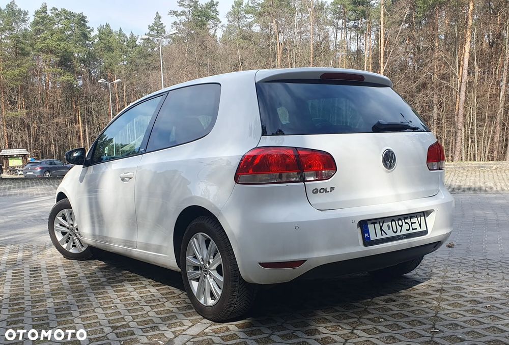 Volkswagen Golf - 3