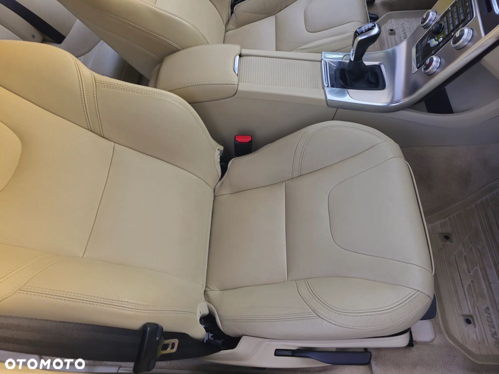 Volvo S60 D3 Drive-E Summum - 18