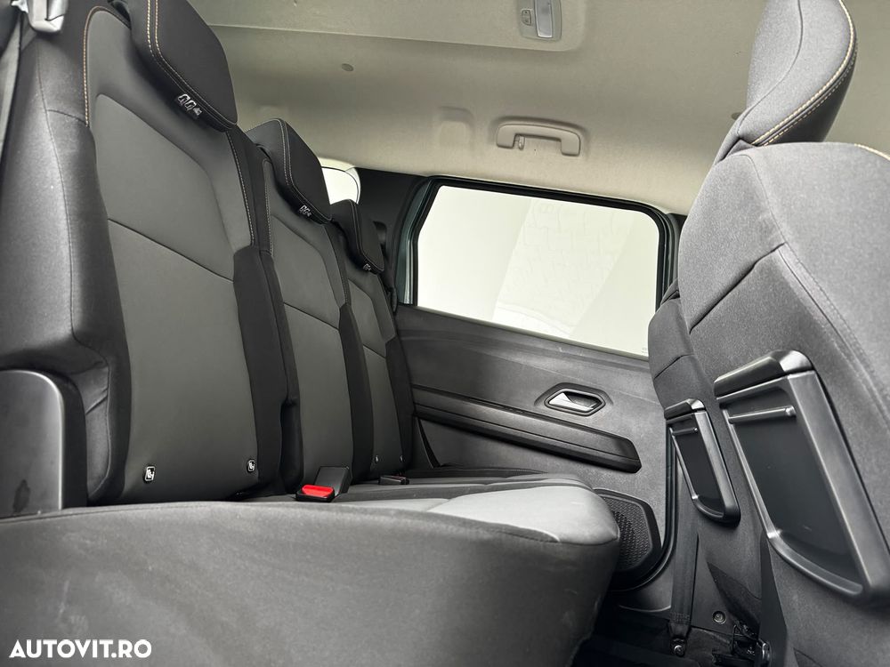 Dacia Jogger 7 locuri TCe 110 Extreme+ - 10