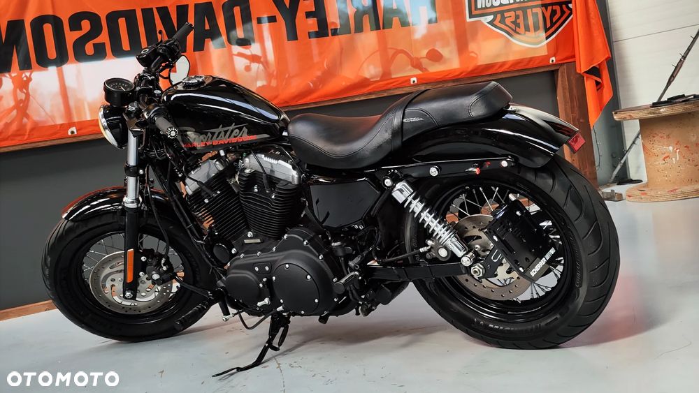 Harley-Davidson Sportster - 10