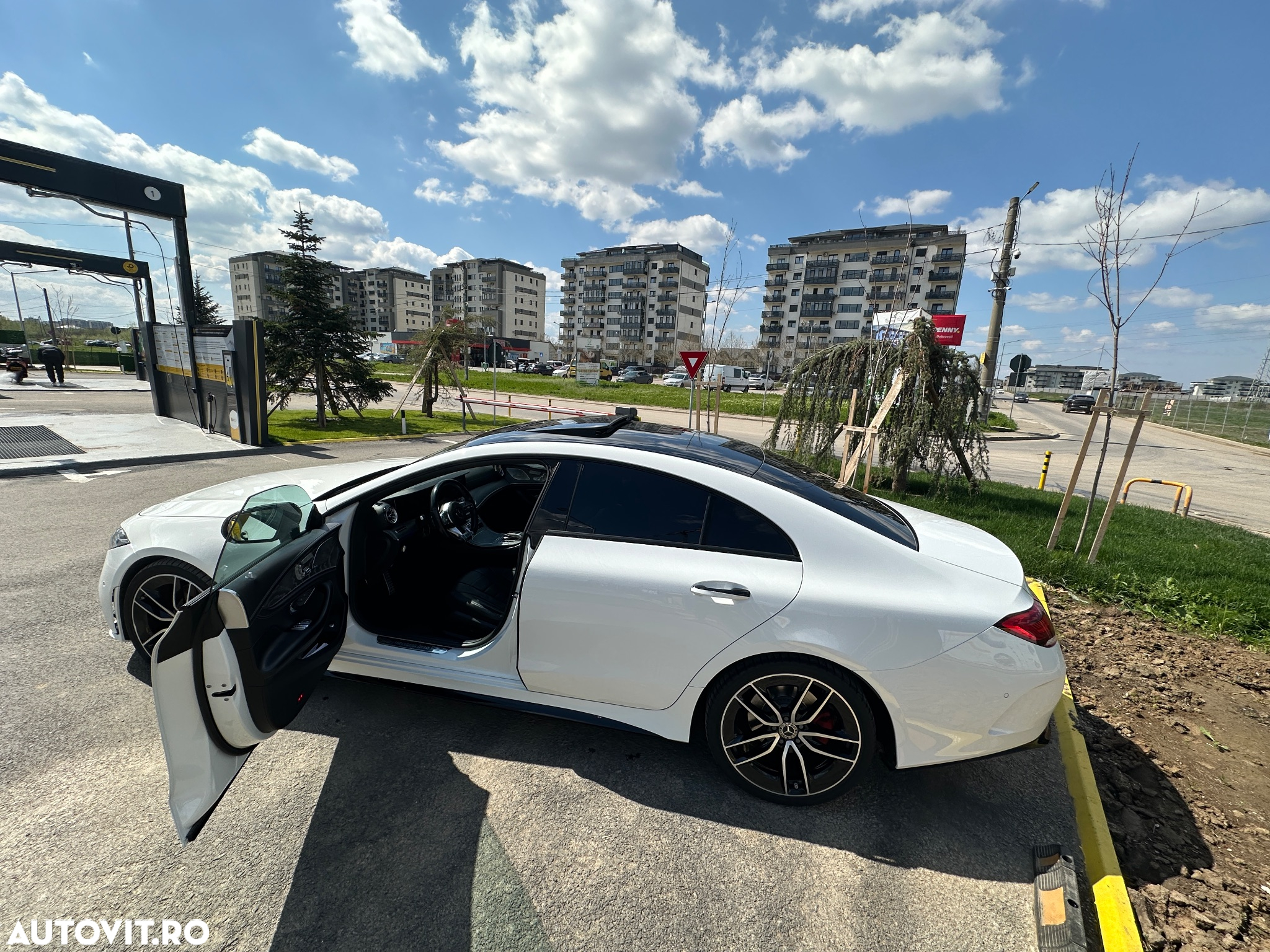 Mercedes-Benz CLS 350 d 4Matic 9G-TRONIC - 8