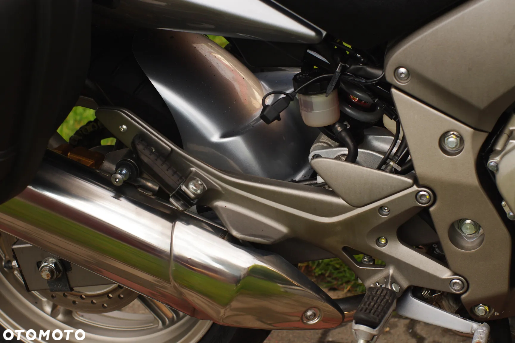 Honda CBF - 23