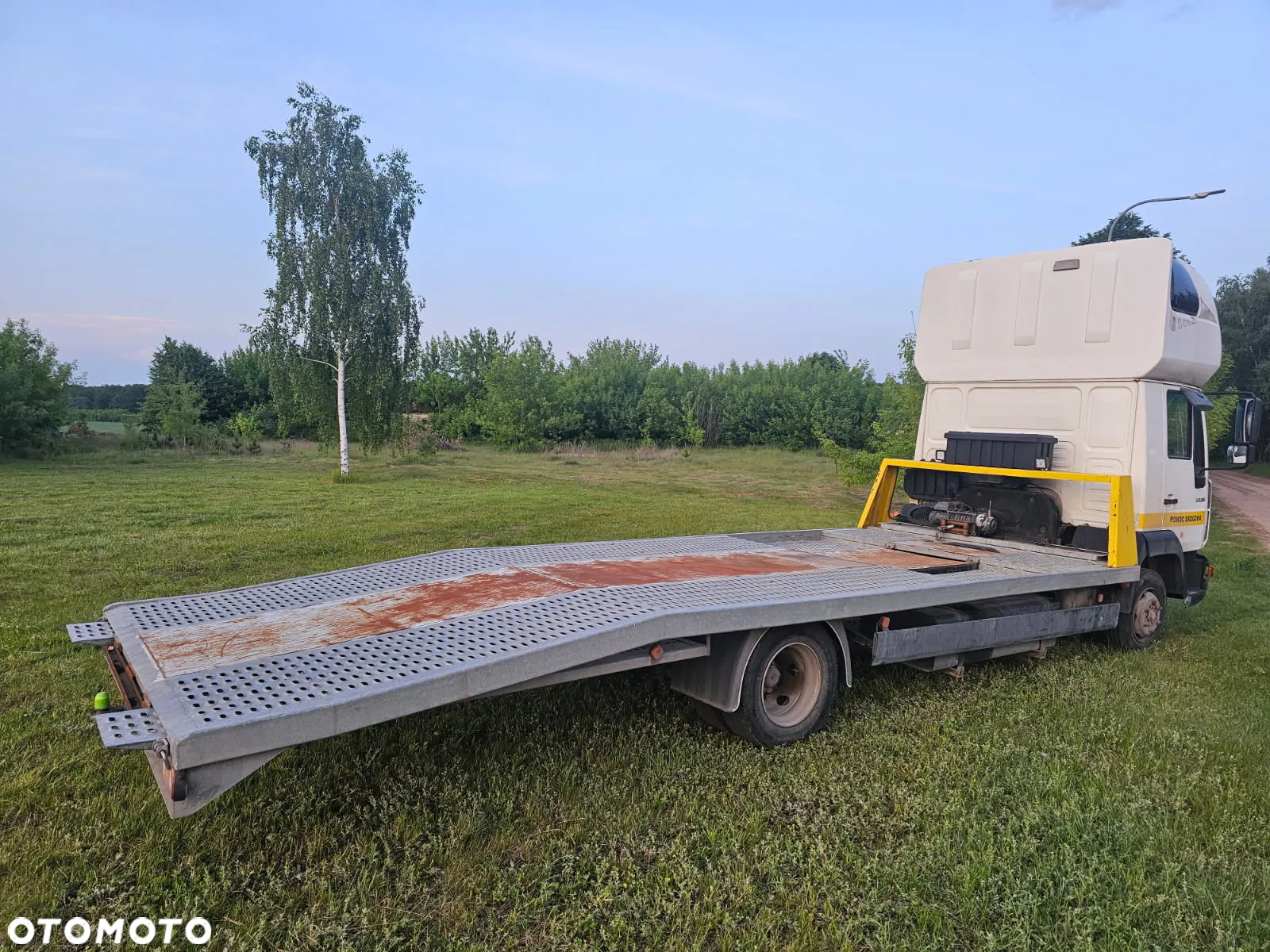 MAN LE - 2