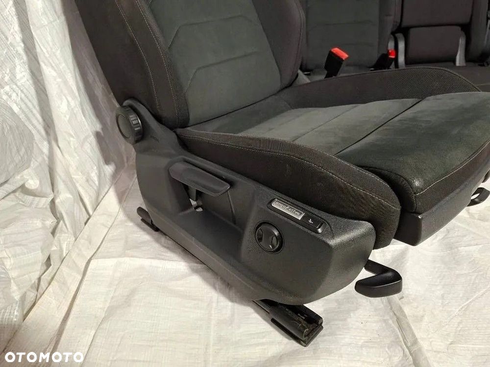 VW Tiguan Allspace 2018 Komplet foteli skóra alcantara grzane ErgoActive - 3