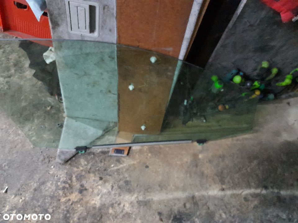 Szyba drzwi Lexus RX400H, RX350,RX300,RX330, 2005-2009R, LEWY PRZÓD - 1