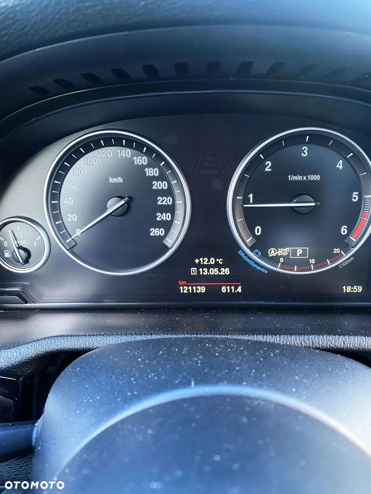 BMW X3 xDrive20d - 24