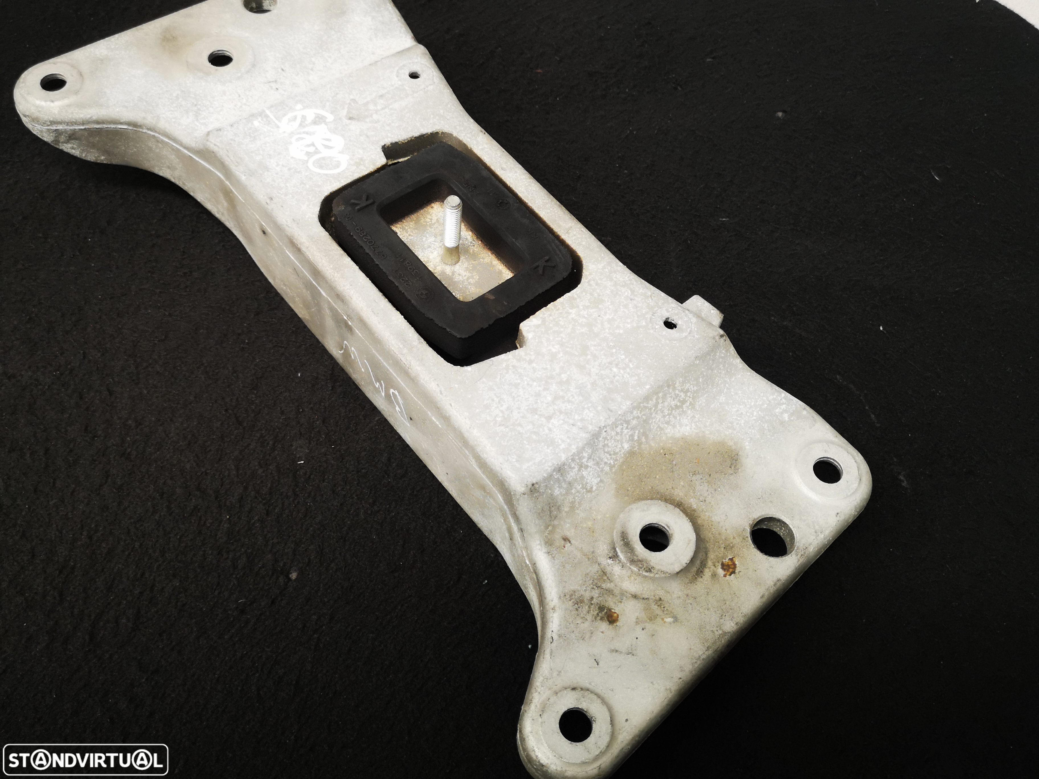 Apoio de caixa de velocidades bmw ser 5 6 7 F10 f11 f01 F02 F06 2012+ - 2