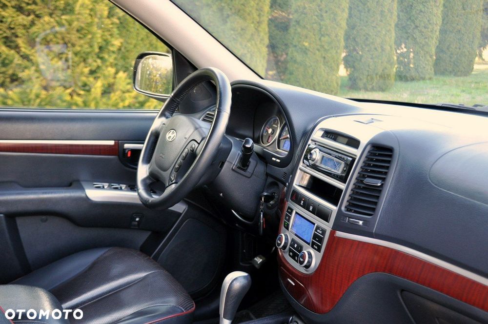 Hyundai Santa Fe - 18