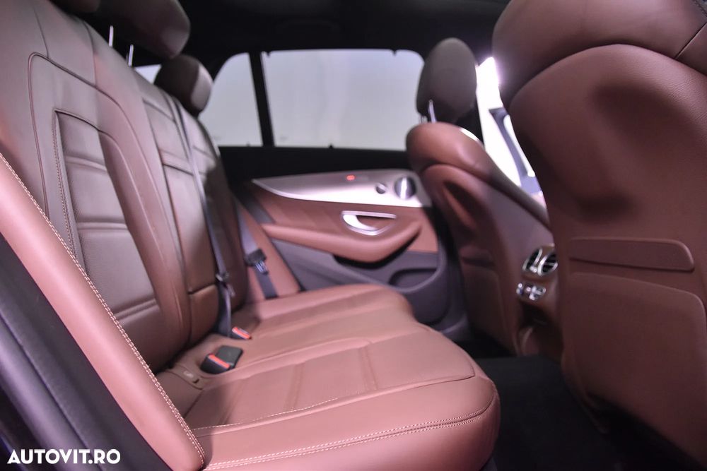 Mercedes-Benz E 43 AMG 4MATIC Aut. - 12