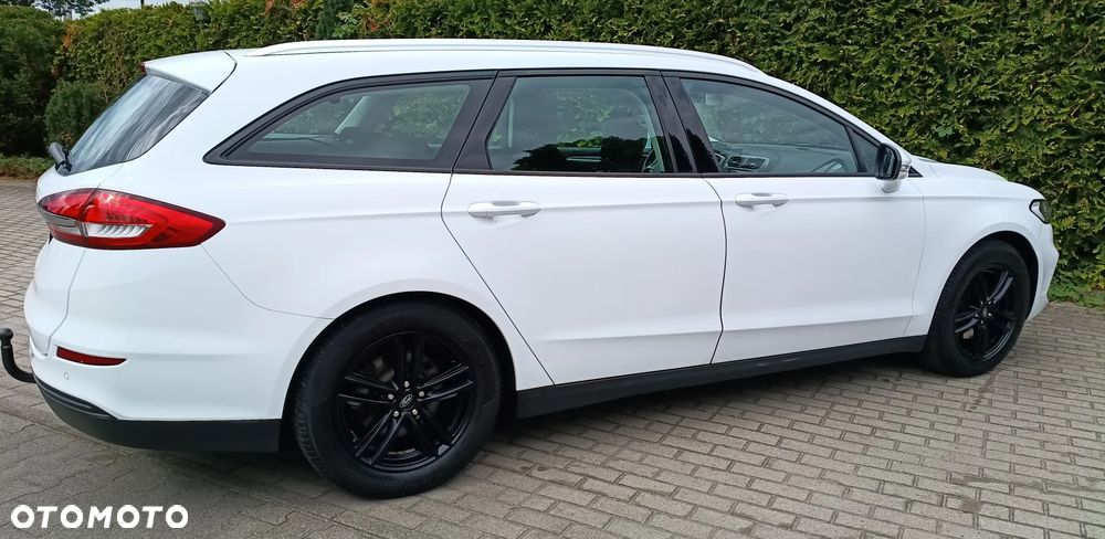 Ford Mondeo 2.0 TDCi STart-Stopp Trend - 12
