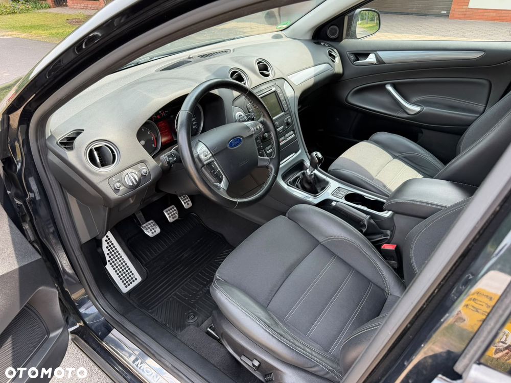Ford Mondeo - 4