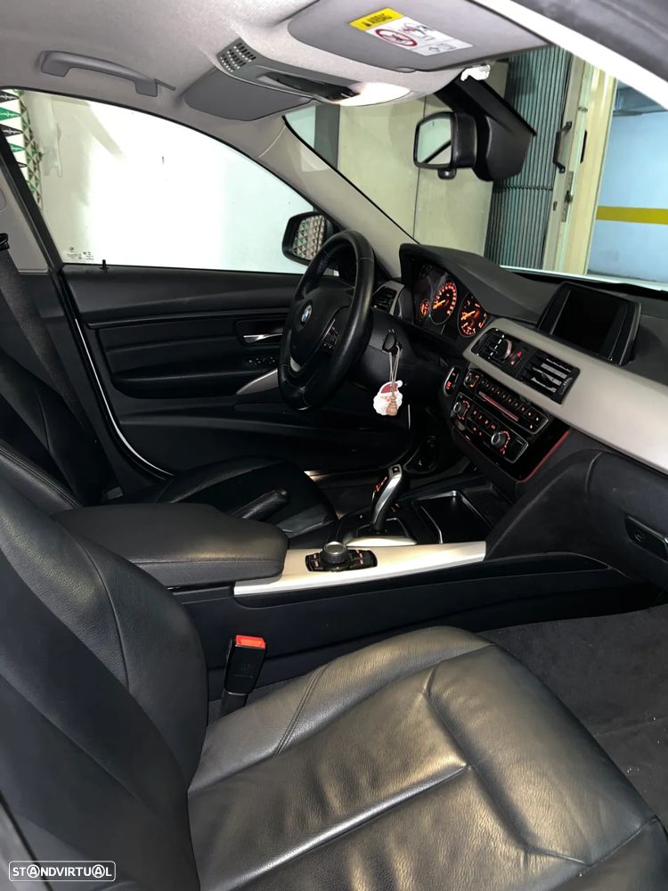 BMW 318 Gran Turismo d Advantage Auto - 10