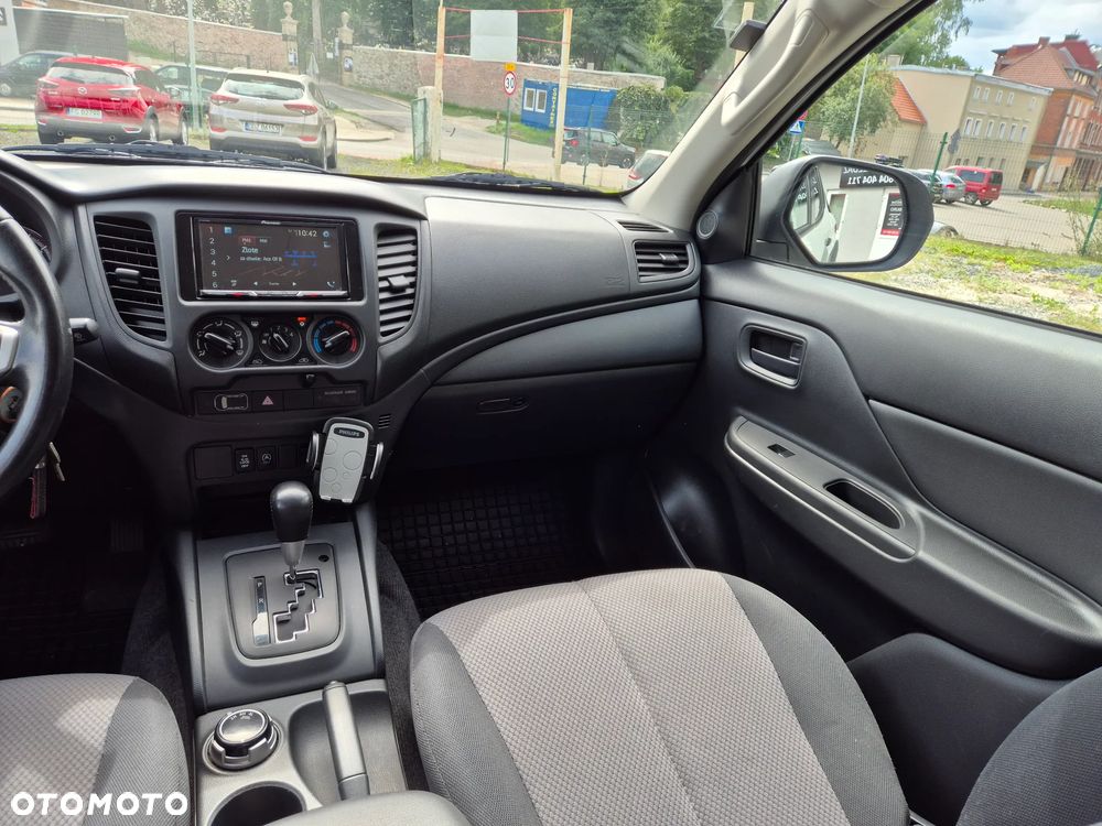 Mitsubishi L200 Pick Up 4x4 S&S Autm Double Cab Plus - 23