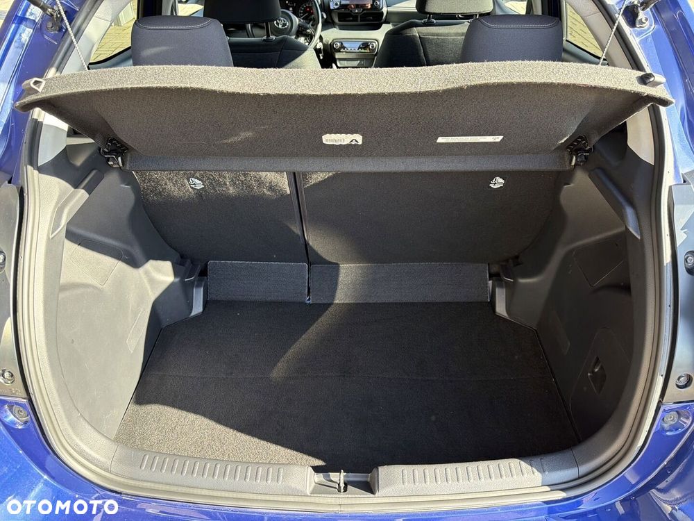 Toyota Yaris Hybrid 1.5 Comfort - 10