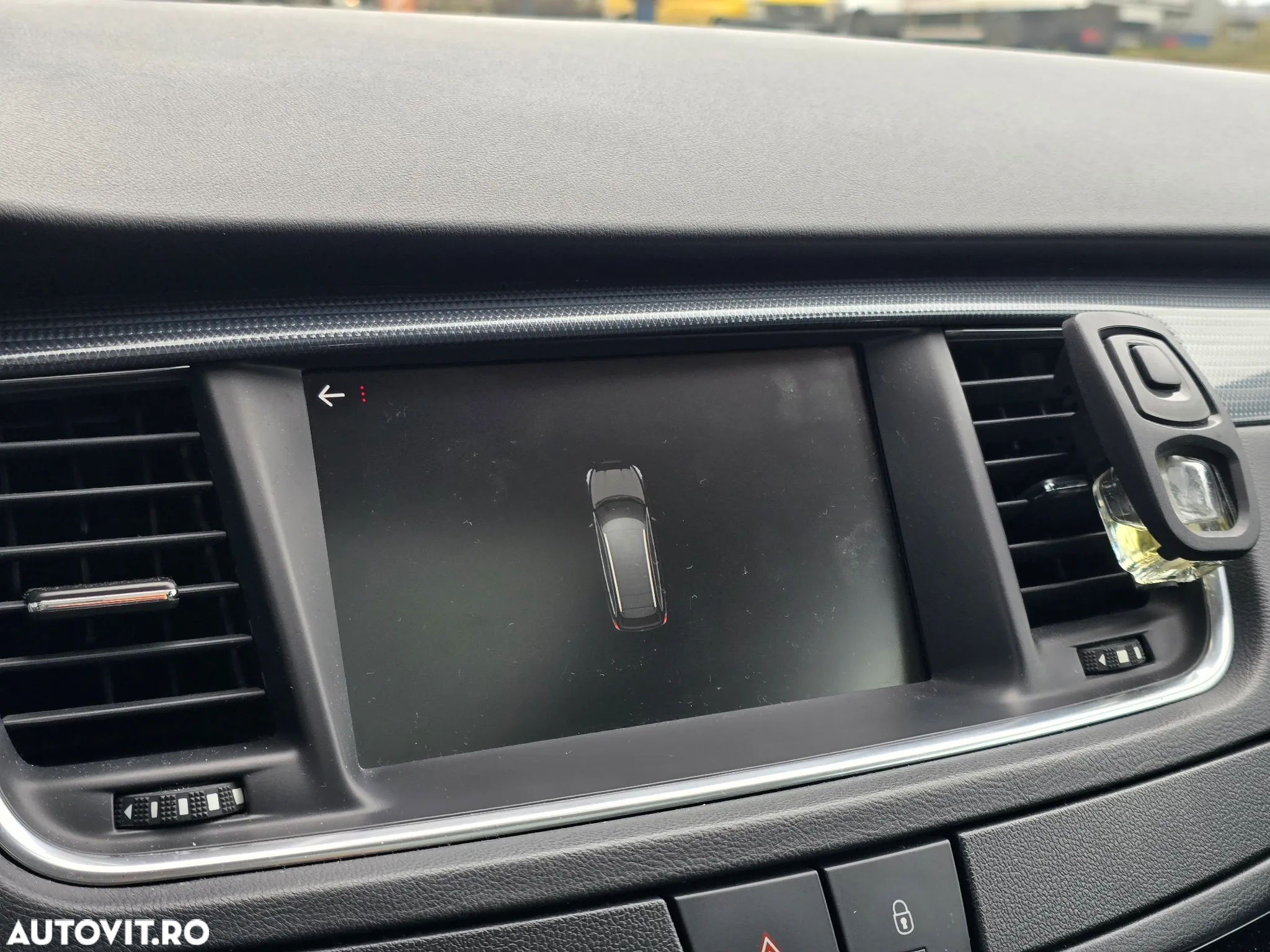 Peugeot 508 SW BlueHDi 120 EAT6 Stop&Start Business-Line - 27