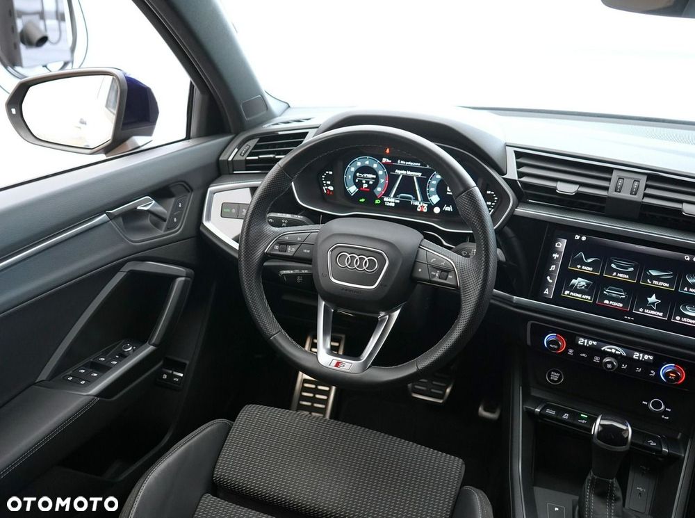Audi Q3 - 23