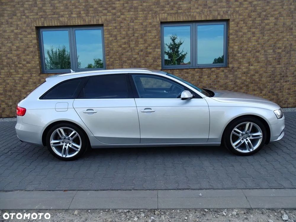 Audi A4 Avant 2.0 TDI DPF Attraction - 7