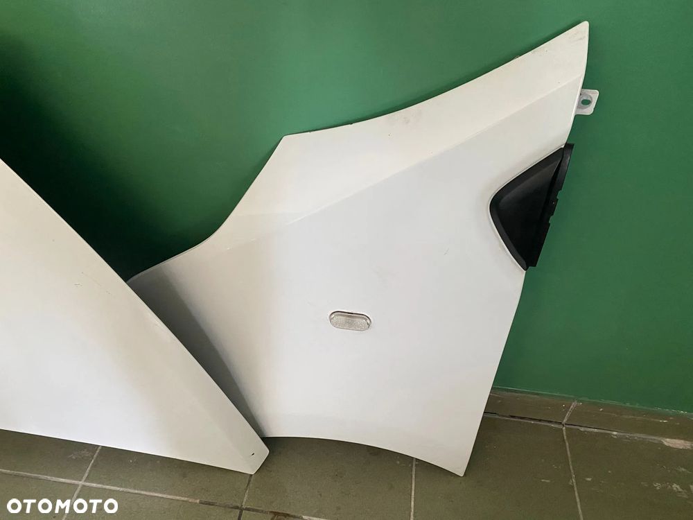 Renault trafic maska zderzak blotniki lampy pas z chłodnicami - 3