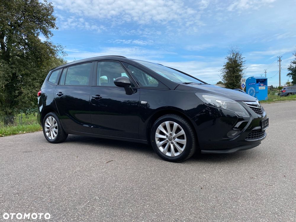 Opel Zafira - 10