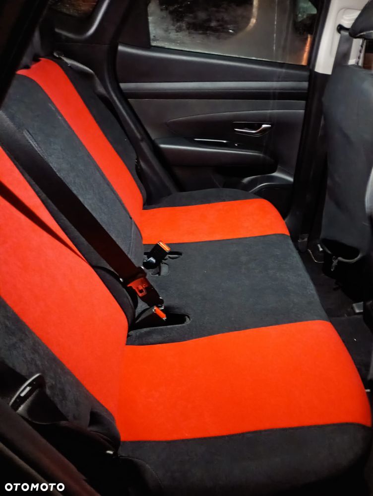 Hyundai Tucson 1.6 T-GDi 48V Executive 2WD DCT - 11