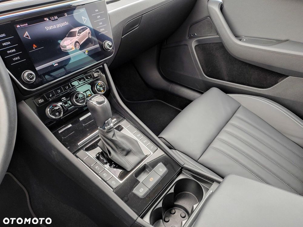 Skoda Superb 2.0 TSI L&K DSG - 15