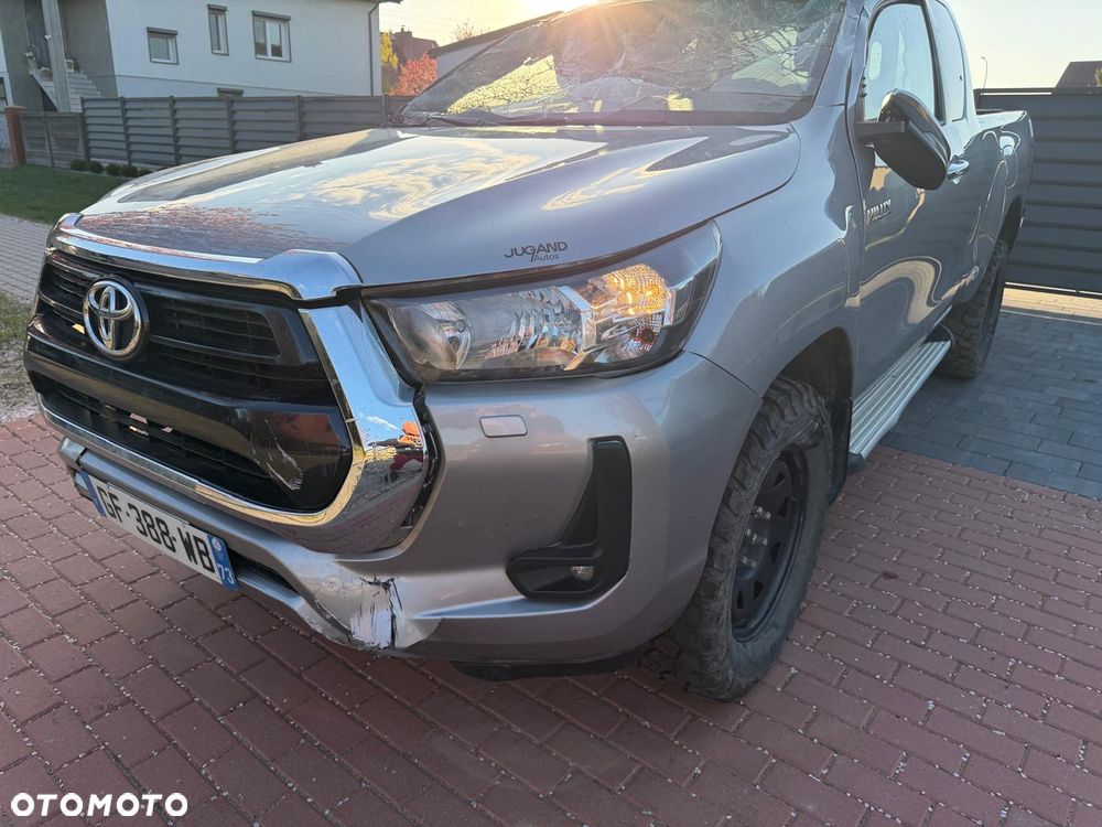 Toyota Hilux 4x4 Extra Cab Autm Executive - 23