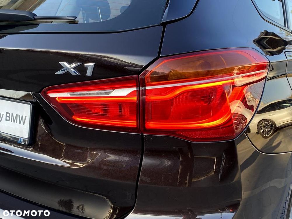 BMW X1 sDrive20i Advantage - 14