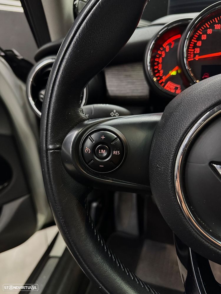 MINI 5 Portas Cooper Seven Chili - 16