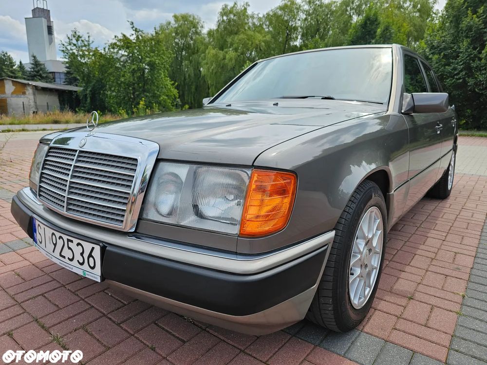 Mercedes-Benz W124 (1984-1993) ver-standard - 9