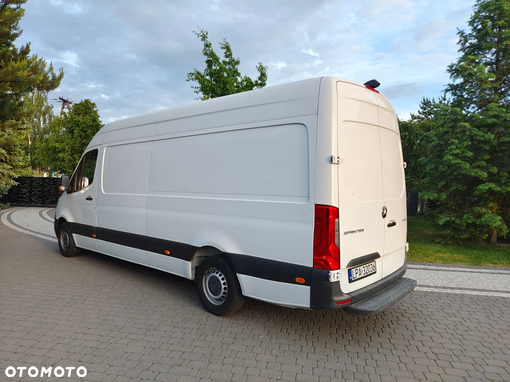 Mercedes-Benz sprinter - 3