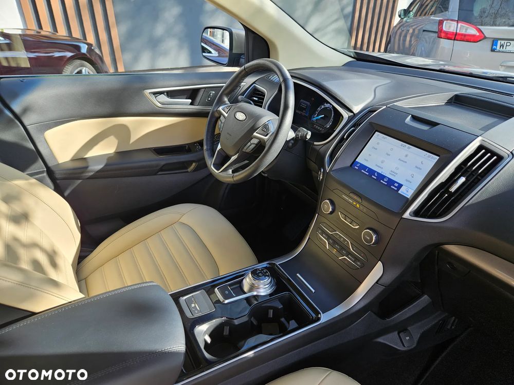 Ford Edge - 17