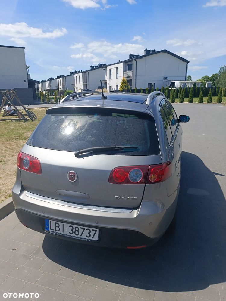 Fiat Croma 2.4 JTD Emotion - 12