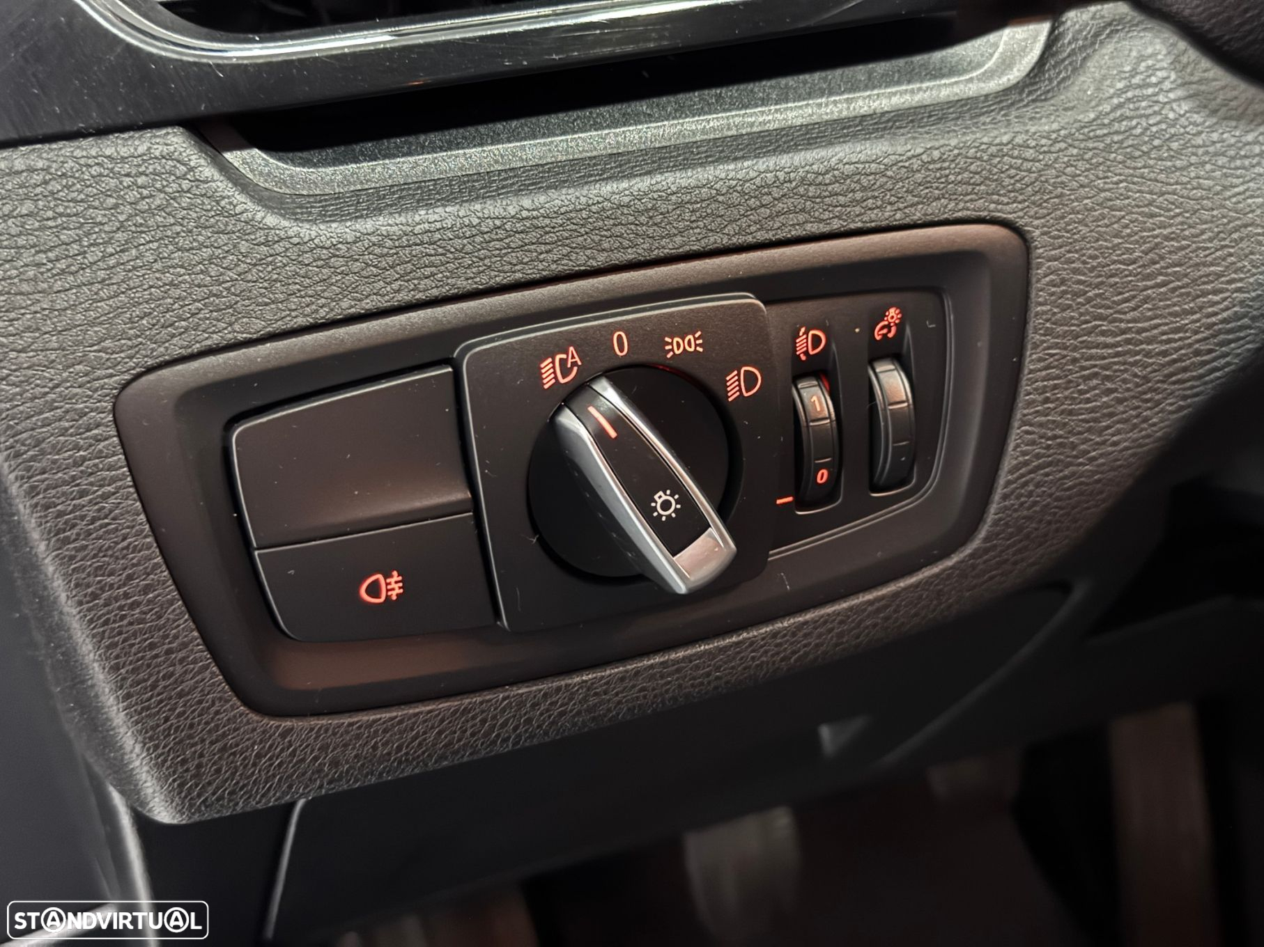 BMW X1 16 d sDrive Advantage - 29
