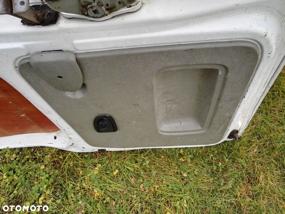 tapicerka drzwi tył trafic vivaro primastar 07-14