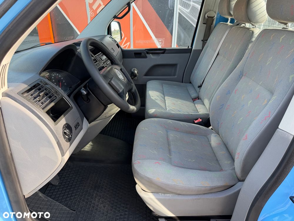 Volkswagen Transporter T5 - 27