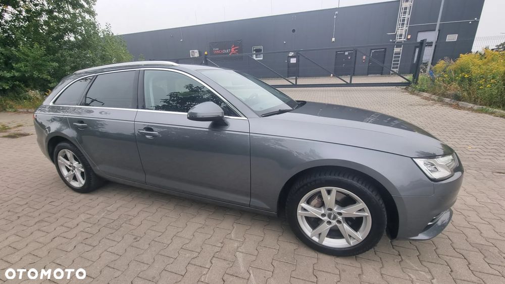 Audi A4 Avant - 25