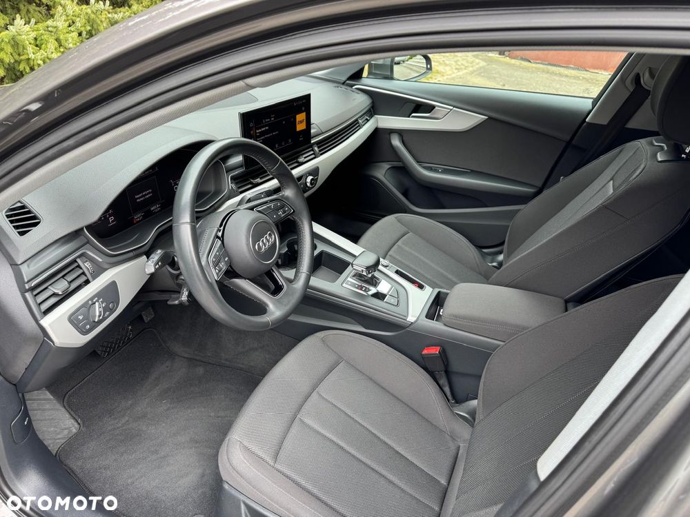 Audi A4 Limousine 40 TFSI mHEV Advanced S tronic - 27