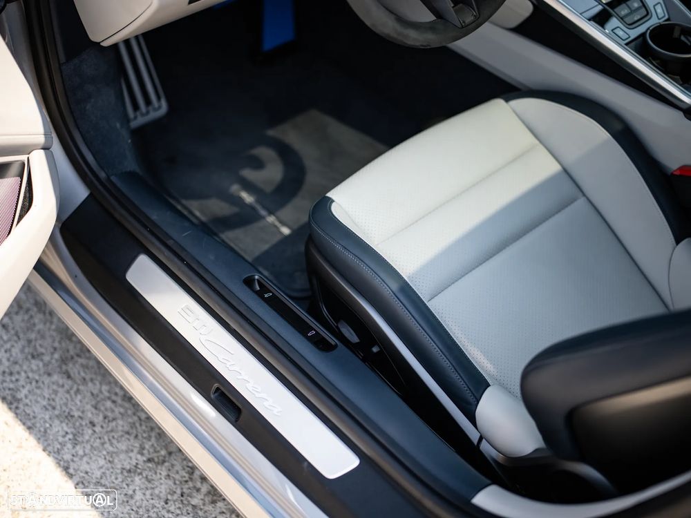 Porsche 911 (992) Carrera - 36