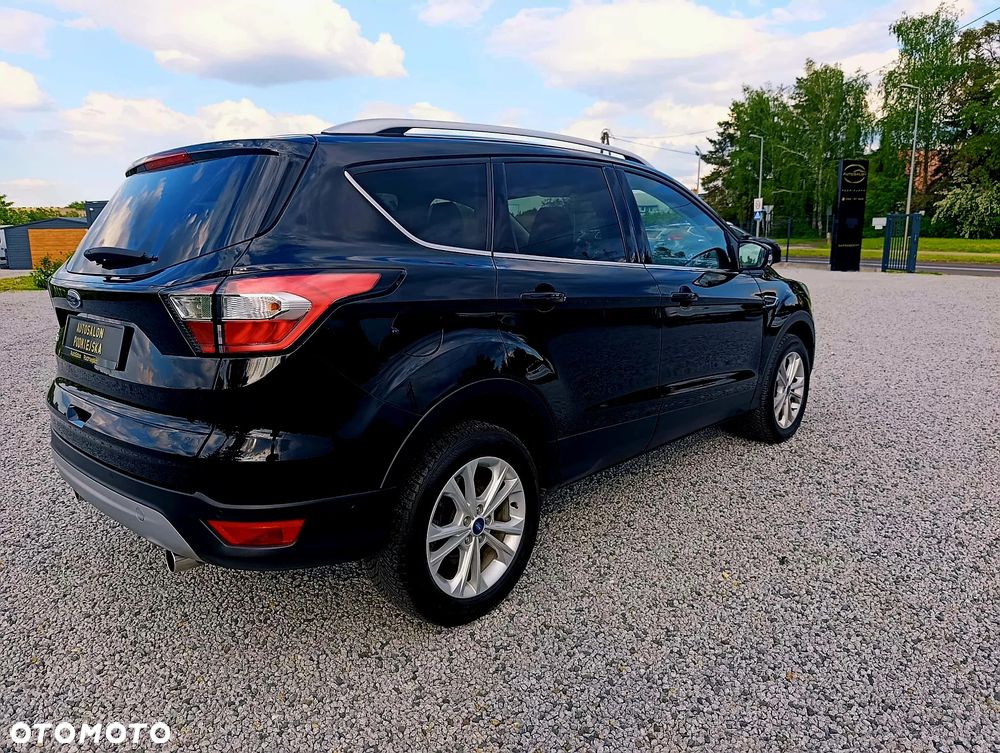 Ford Kuga 2.0 TDCi 2x4 Titanium - 5