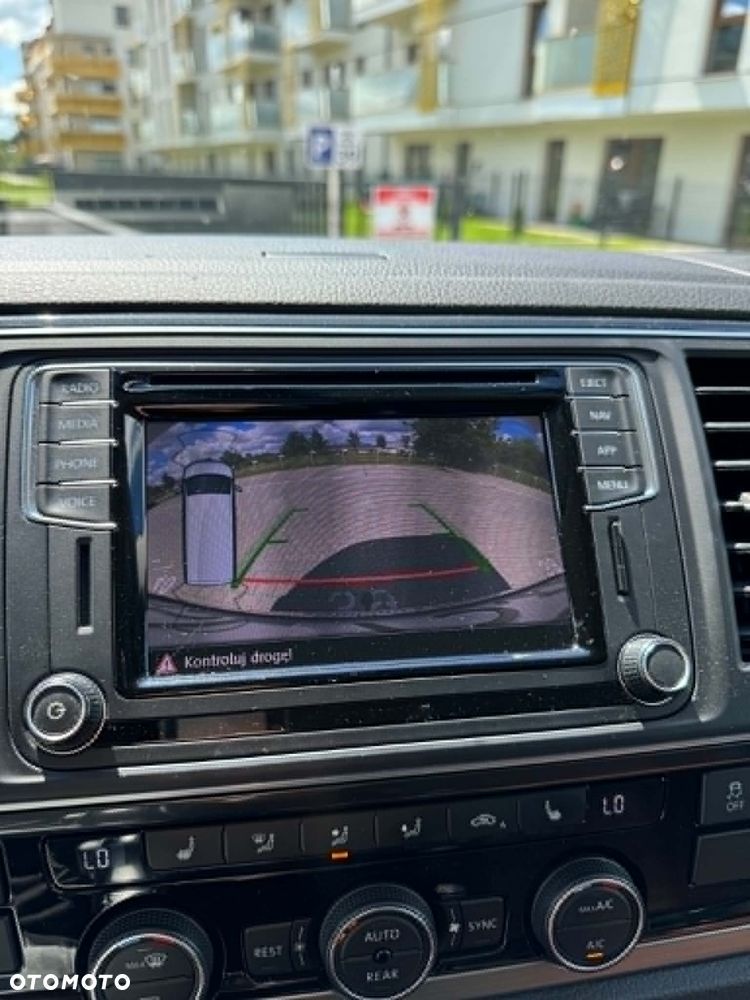 Volkswagen Multivan 2.0 BiTDI L1 Comfortline 4Motion DSG - 16