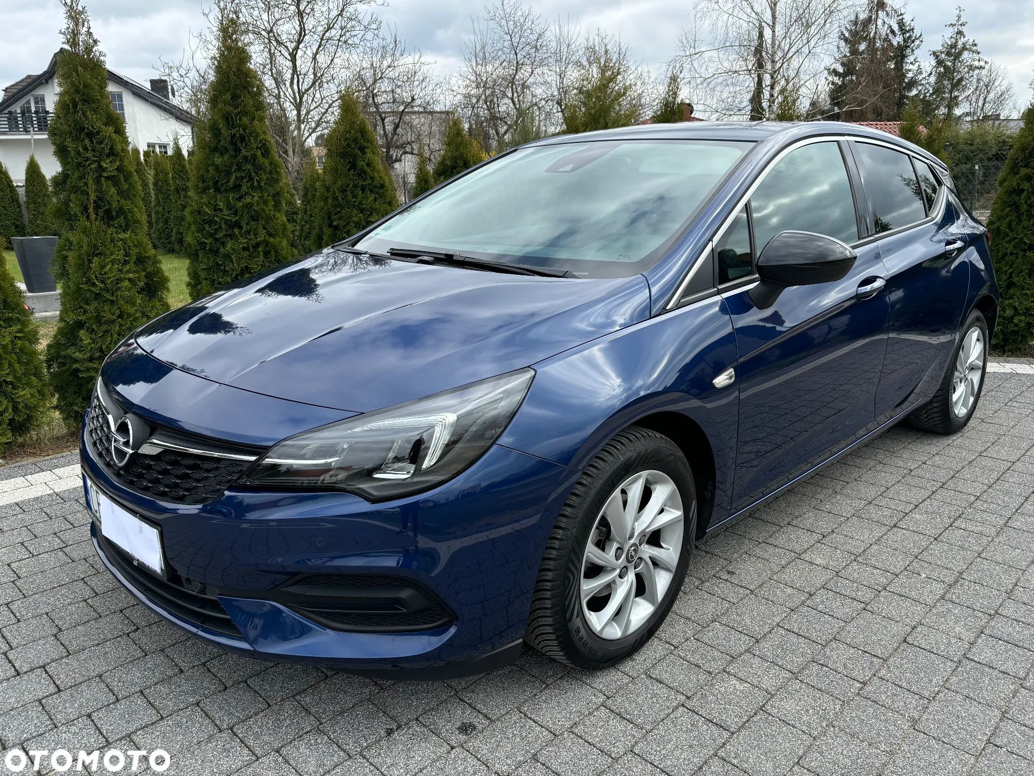 Opel Astra 1.2 Turbo Elegance - 1