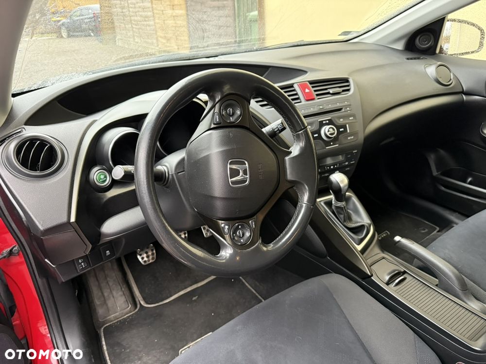 Honda Civic 1.8 i-VTEC Sport - 9